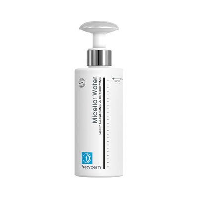 Skin cleansing toner