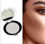 ⁦Metallic Glow Highlighter⁩ – תמונה ⁦3⁩